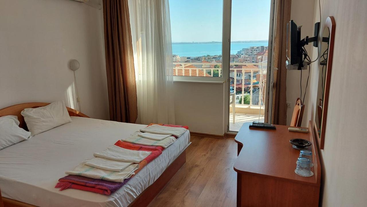 Guest House Rona - Free Parking And Sea View สวิติ วลัส ภายนอก รูปภาพ